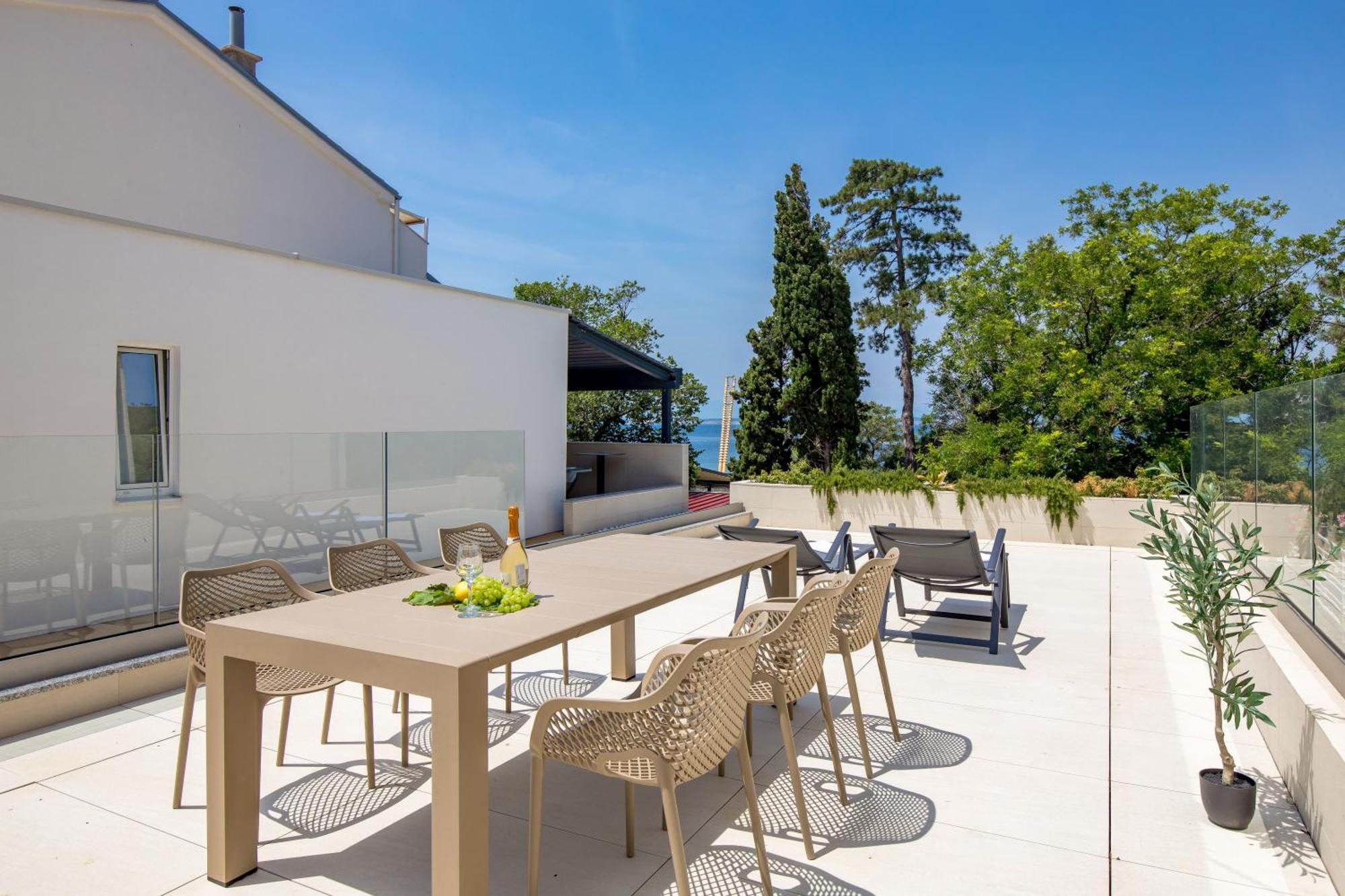 Villa Mar Selce Eksteriør billede